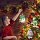 thumbnail image 4 of Colgante de resina navideña para árbol de Navidad, adornos colgantes de alce y Papá Noel, decoración de árbol de Navidad, regalo de vacaciones, 6 uds., 4 of 8