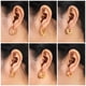 thumbnail image 2 of Juego de Regalo de 6 Pares de Pendientes JeenMata en Baño de Oro Amarillo Ligeros Tipo Aro Huggies, 2 of 5