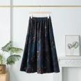 thumbnail image 3 of Nueva llegada Falda midi de seda auténtica para mujer Falda de seda morera vintage de longitud media con nubes fragantes, 3 of 4