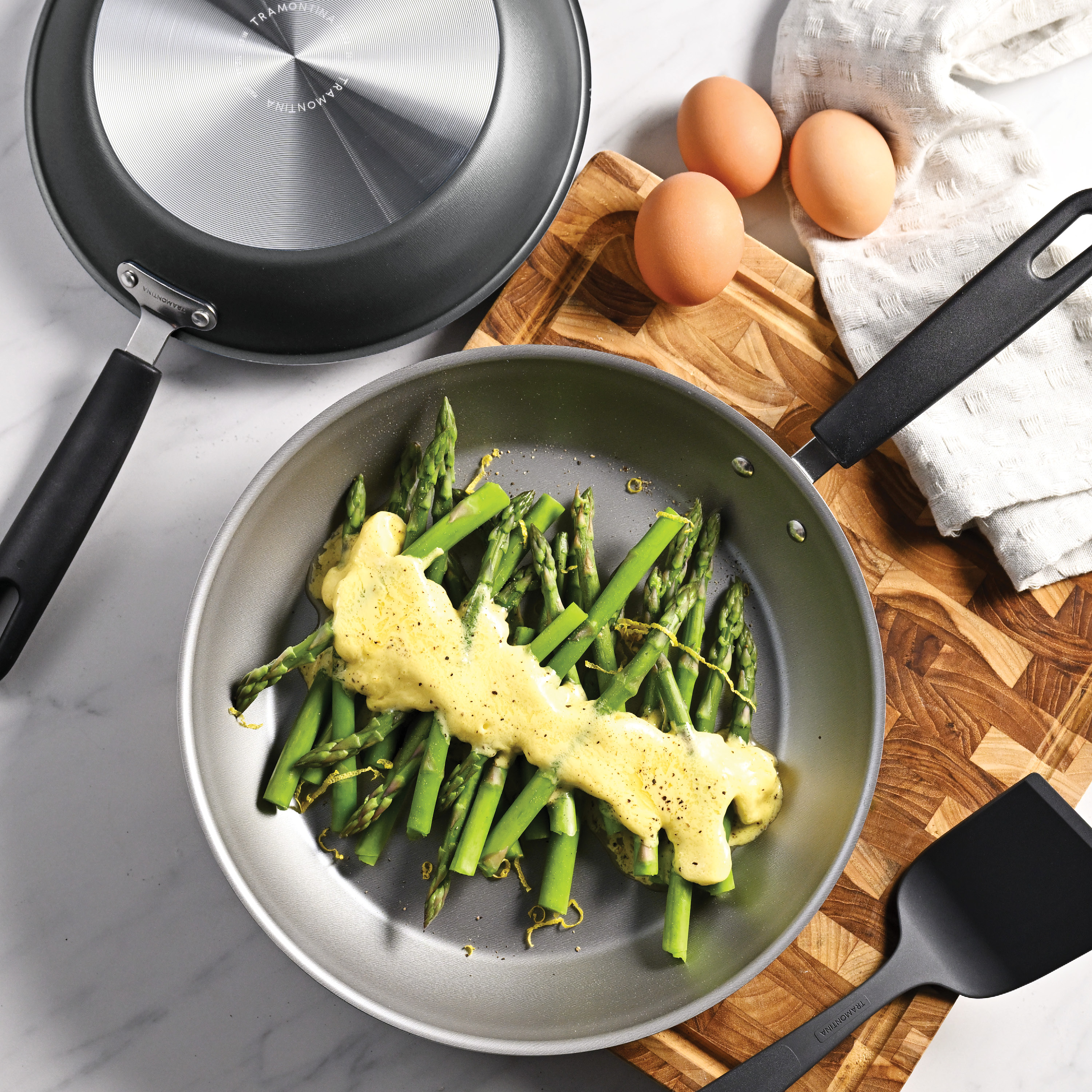 Tramontina Primaware 2-Piece Nonstick Fry Pan Set photo 4