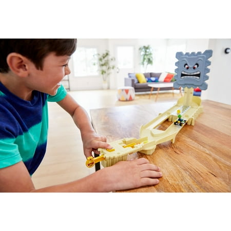Hot Wheels - Mario Kart Thwomp Ruins Track Set