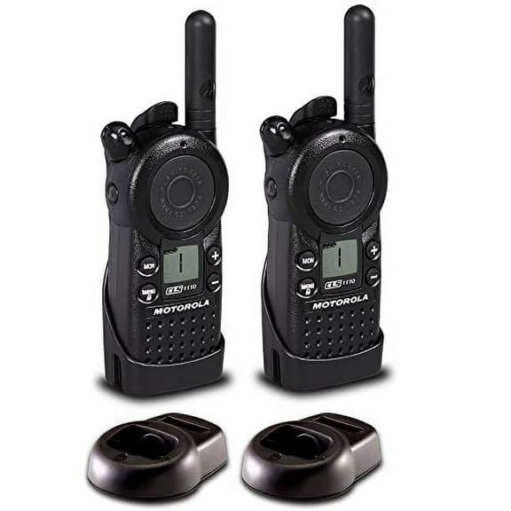 2 x Motorola CLS1110 UHF 1W 1-Channel 2-Way Radio (CLS1110) - 2 Pack Bundle