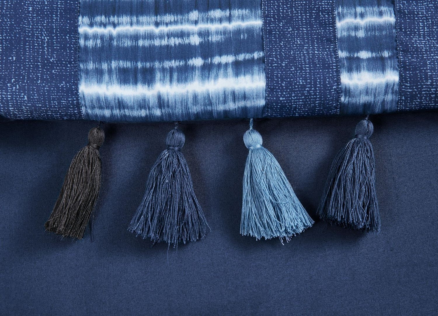 Asami Indigo 4 Piece Comforter Set Double/Queen