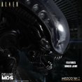 thumbnail image 2 of Mezco Série de Designers - Figurine [Collection] MDS Deluxe Alien, Objet de Collection, 2 of 2