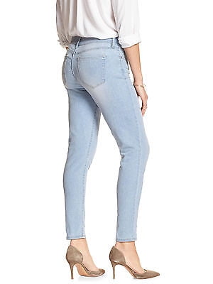 light wash mid rise skinny jeans