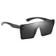 thumbnail image 3 of Gafas de sol Soledad de rectángulo negro para mujer, 3 of 6