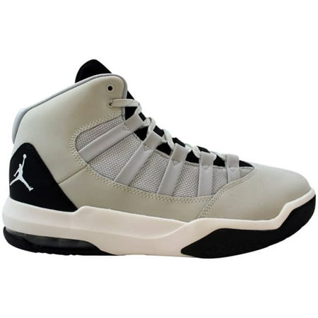 NEW Men's Nike Jordan Max Aura Basketball Shoes Light Bone / Fog Grey Size 9.5M