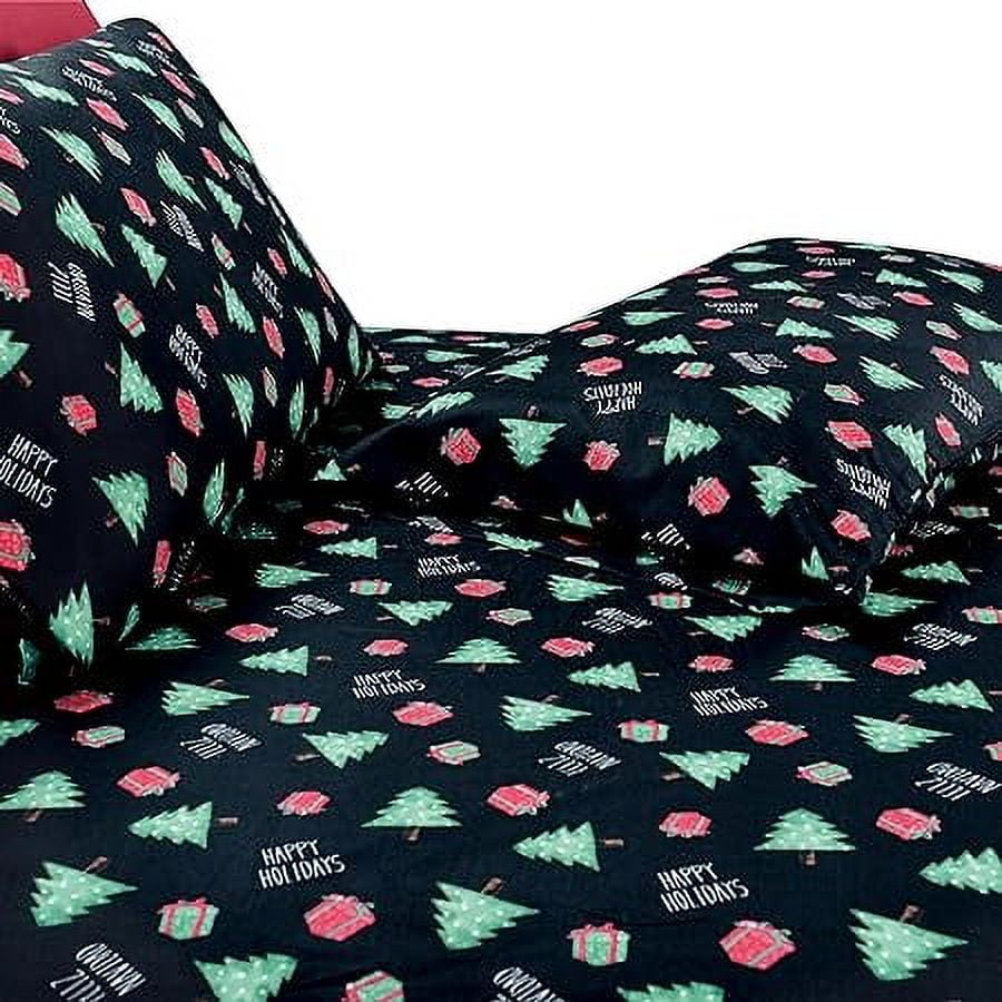 Holiday Pattern Microfiber Wrinkle and Fade Resistant (6-Piece) Bedding Set, Cal King, Feliz Navidad