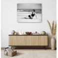 thumbnail image 2 of Cuadro Decorativo - Modelo de playa vintage, 2 of 3