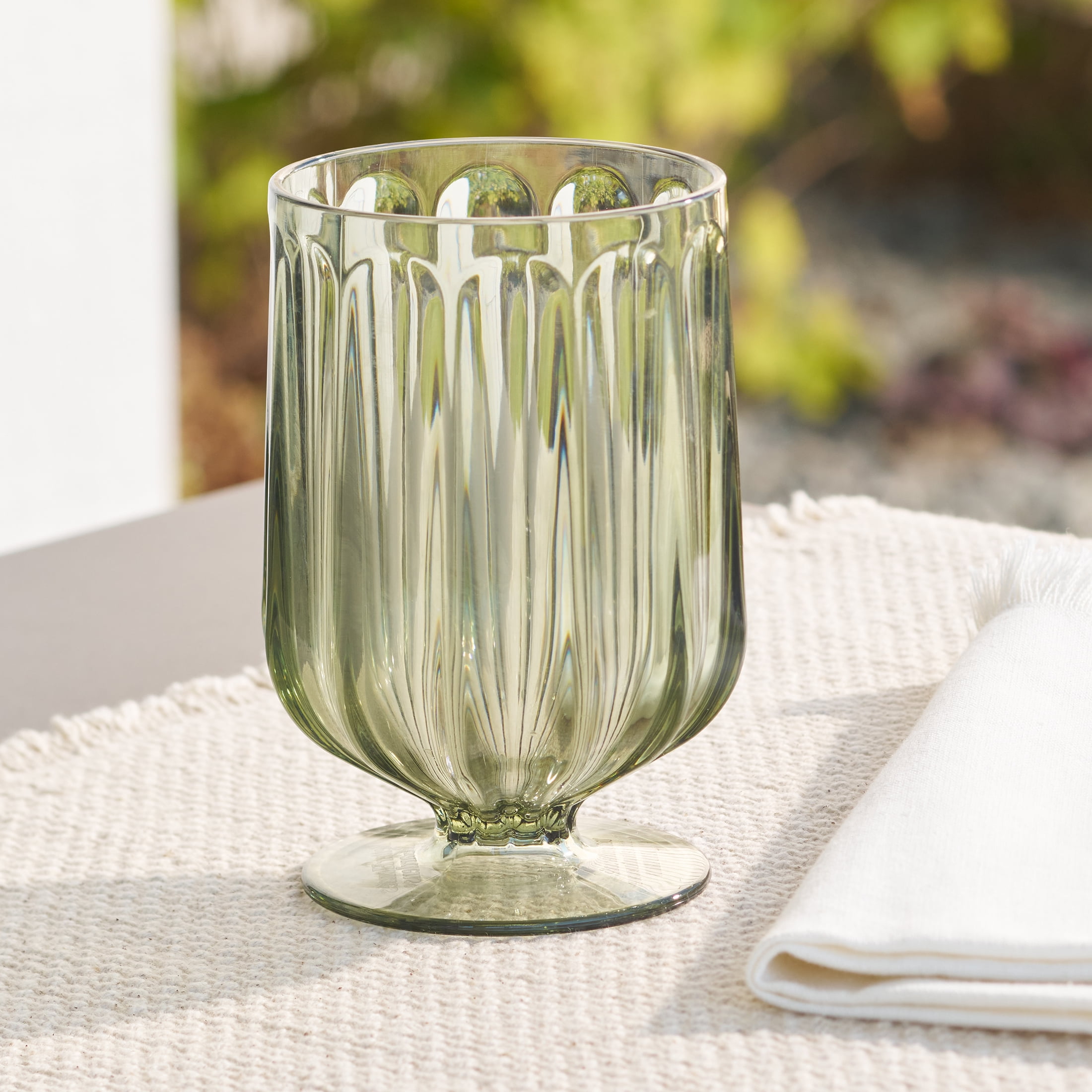 Better Homes & Gardens 4-Piece 15-Ounce Tritan Plastic Wine Goblet Set, Green