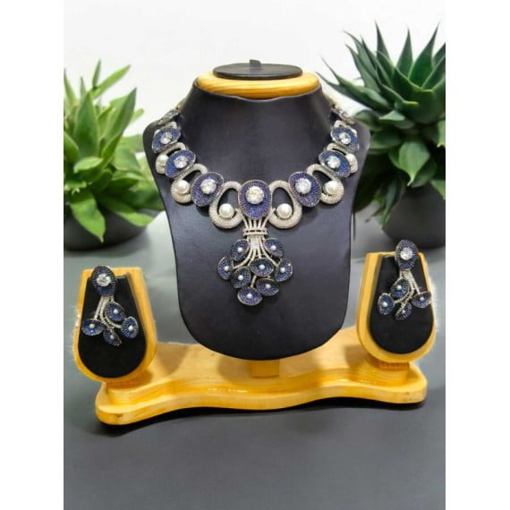 Luxury Bridal Necklace Set with Sparkling Cubic Zirconia and Pearls | Elegant Statement Jewelry for Weddings