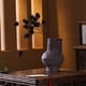 thumbnail image 4 of Jarrón grande de cerámica con arreglo floral for decoración de sala de estar., 4 of 6