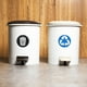 thumbnail image 5 of Reciclar Adhesivo Papelera Bote Calcomanías 5 Pulgadas Autoadhesivo Reciclaje Vinilo para Hogar Cocina Oficina Interior Uso Azul y Negro Paquete de 6, 5 of 6
