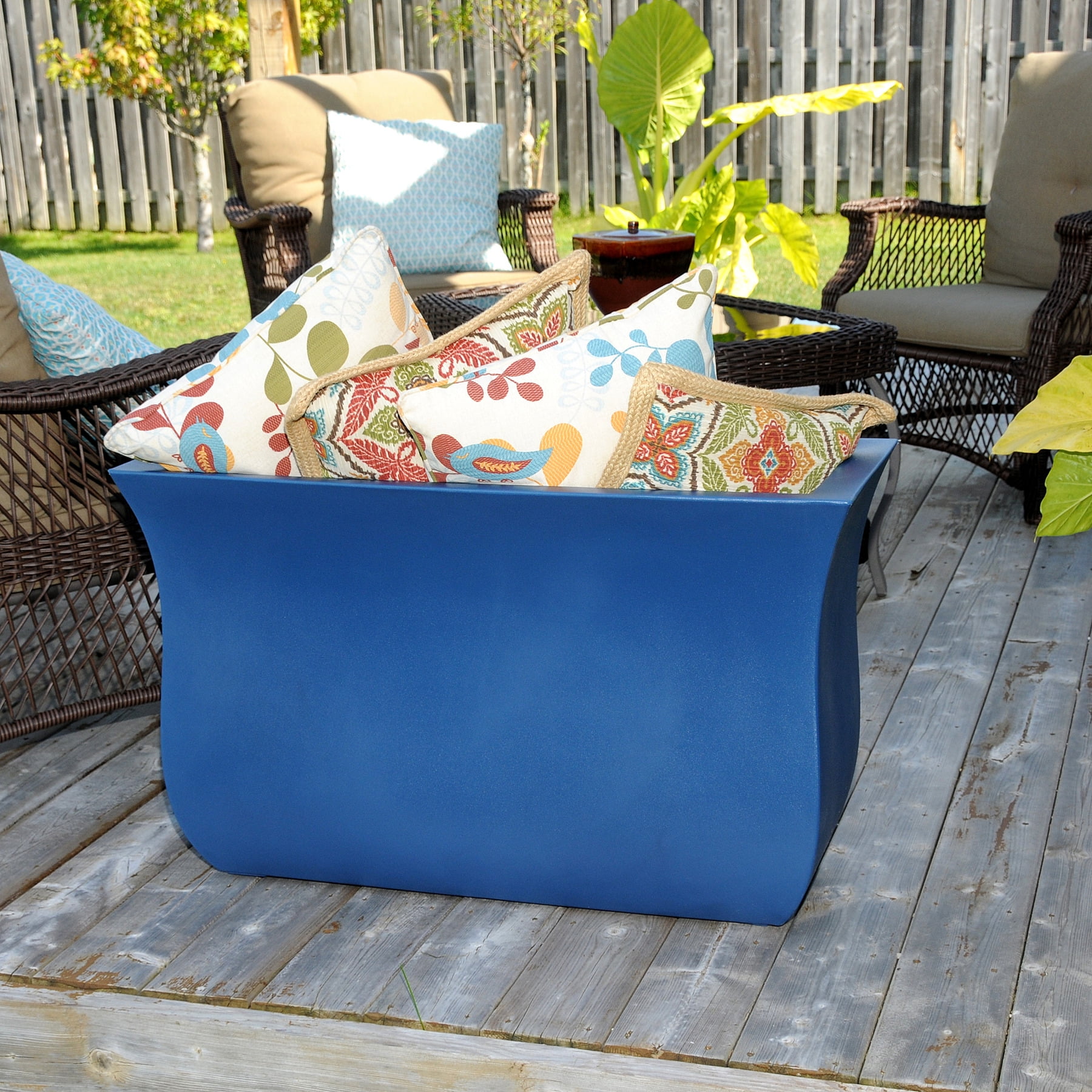 Mayne Valencia 36" x 16" x 22" Tall Rectangular Neptune Blue Plastic Planter