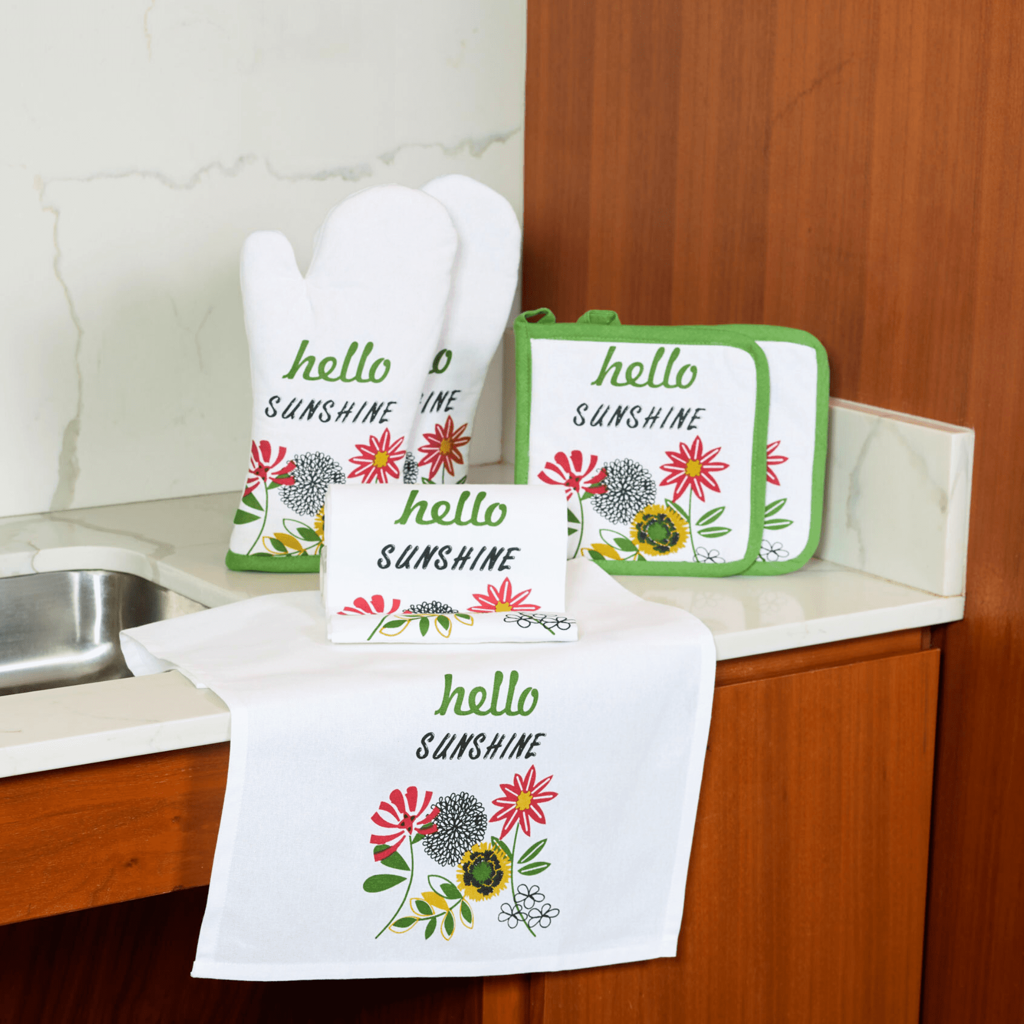 Hello Sunshine 100% Cotton 6pc Kitchen Towel, Pot Holder, Oven mitt Set