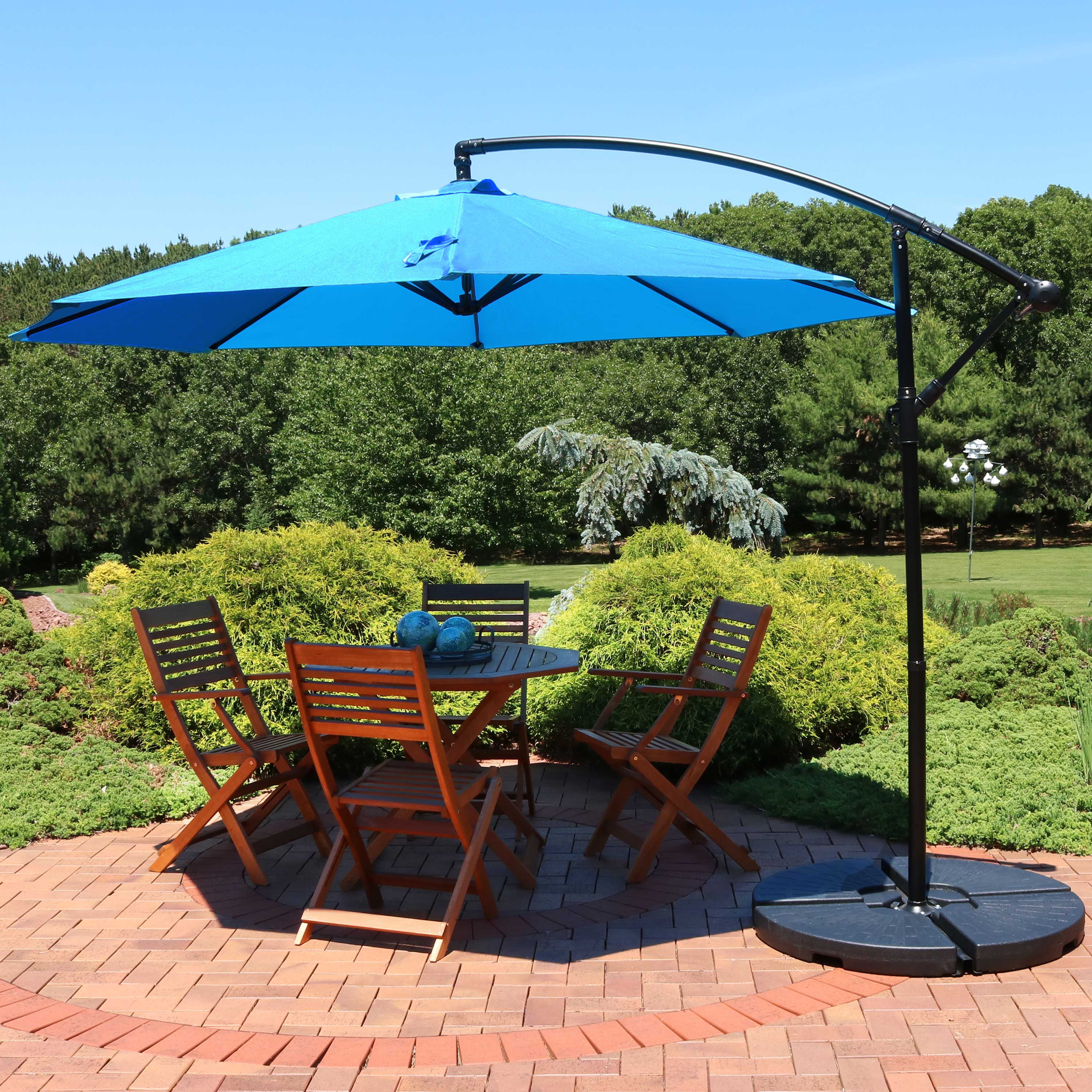 Protect Yourself From The Sun With Teak Patio Umbrellas