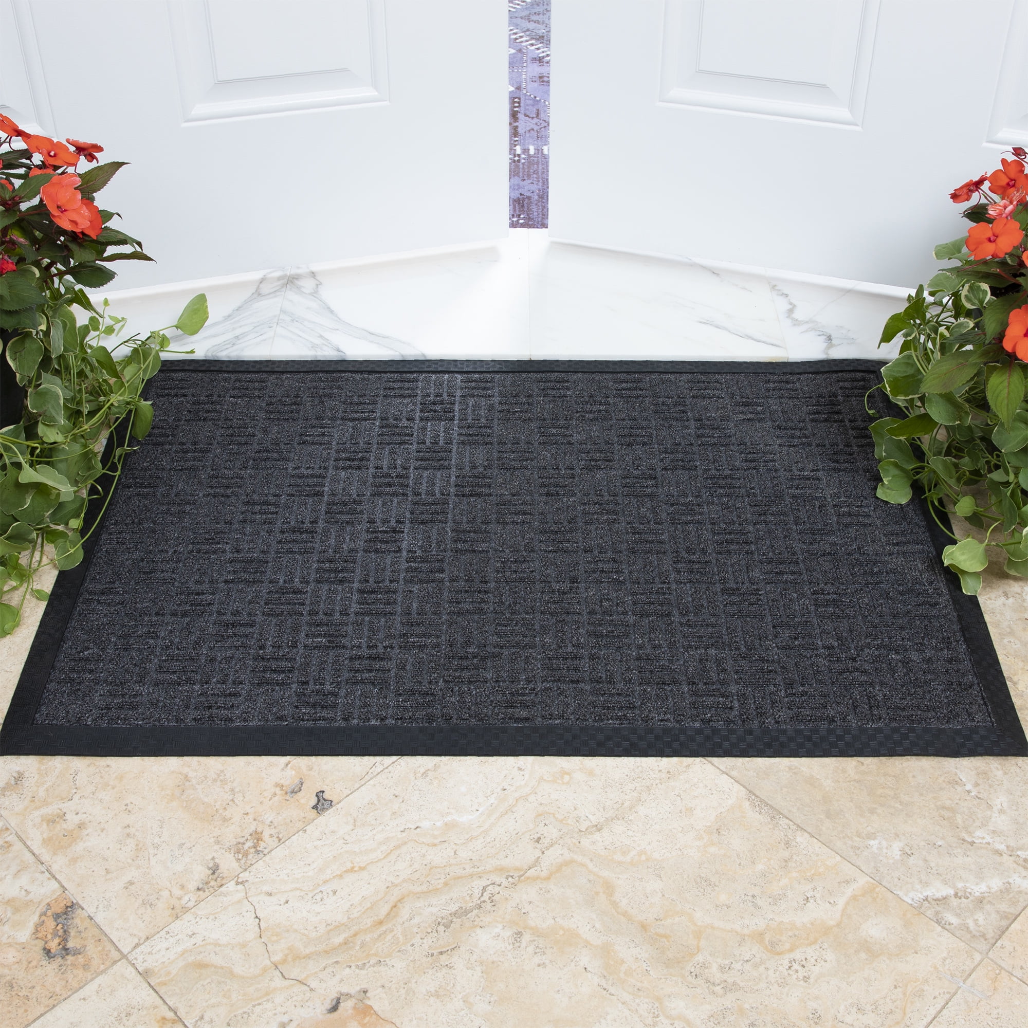 Kaluns Solid Front Doormat, Super Absorbent. 24 in X 36 in (Black