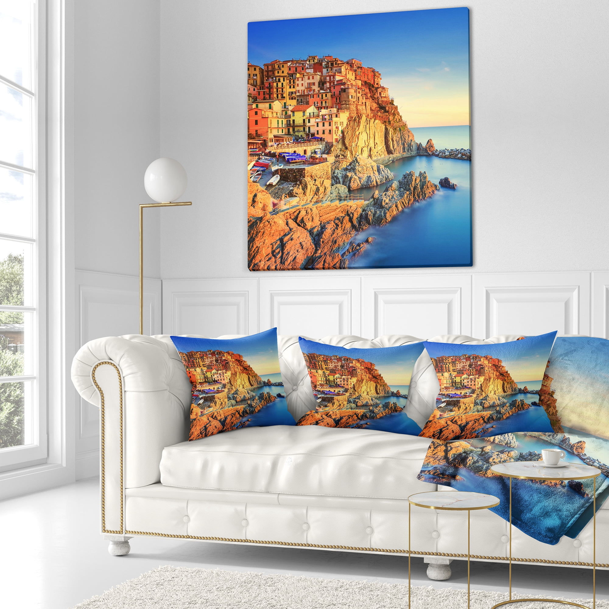 Designart Manarola Village View At Sunset - Beach Photo Throw Pillow - 18x18