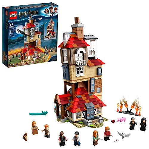 Harry Potter LEGO Set Attack on the Burrow Dollhouse Building Toy for Kids Ages 9 Plus 1047 Pieces
