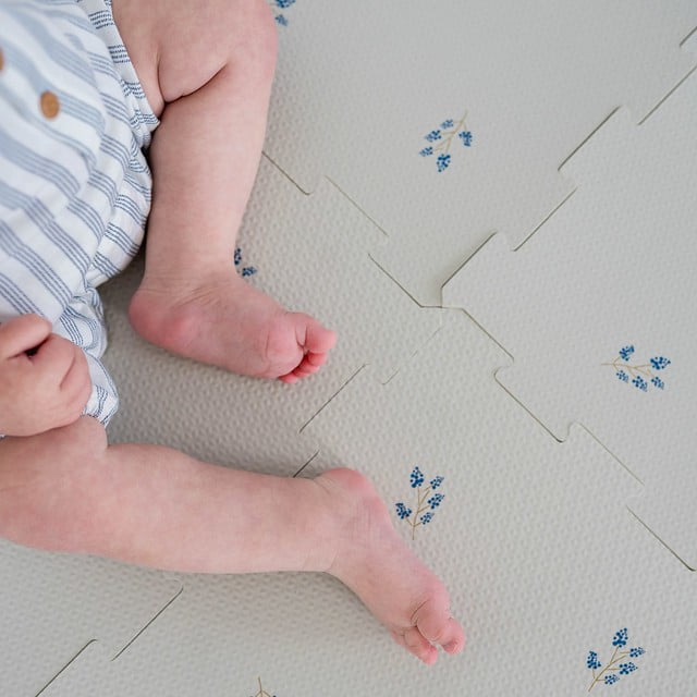 3 Sprouts Baby & Kids EVA Foam Puzzle Mat - Blueberry Taupe