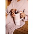 thumbnail image 4 of Vaso STANLEY Quencher ProTour Flip Straw 590ml con forma de penacho de cristal marino, 4 of 4
