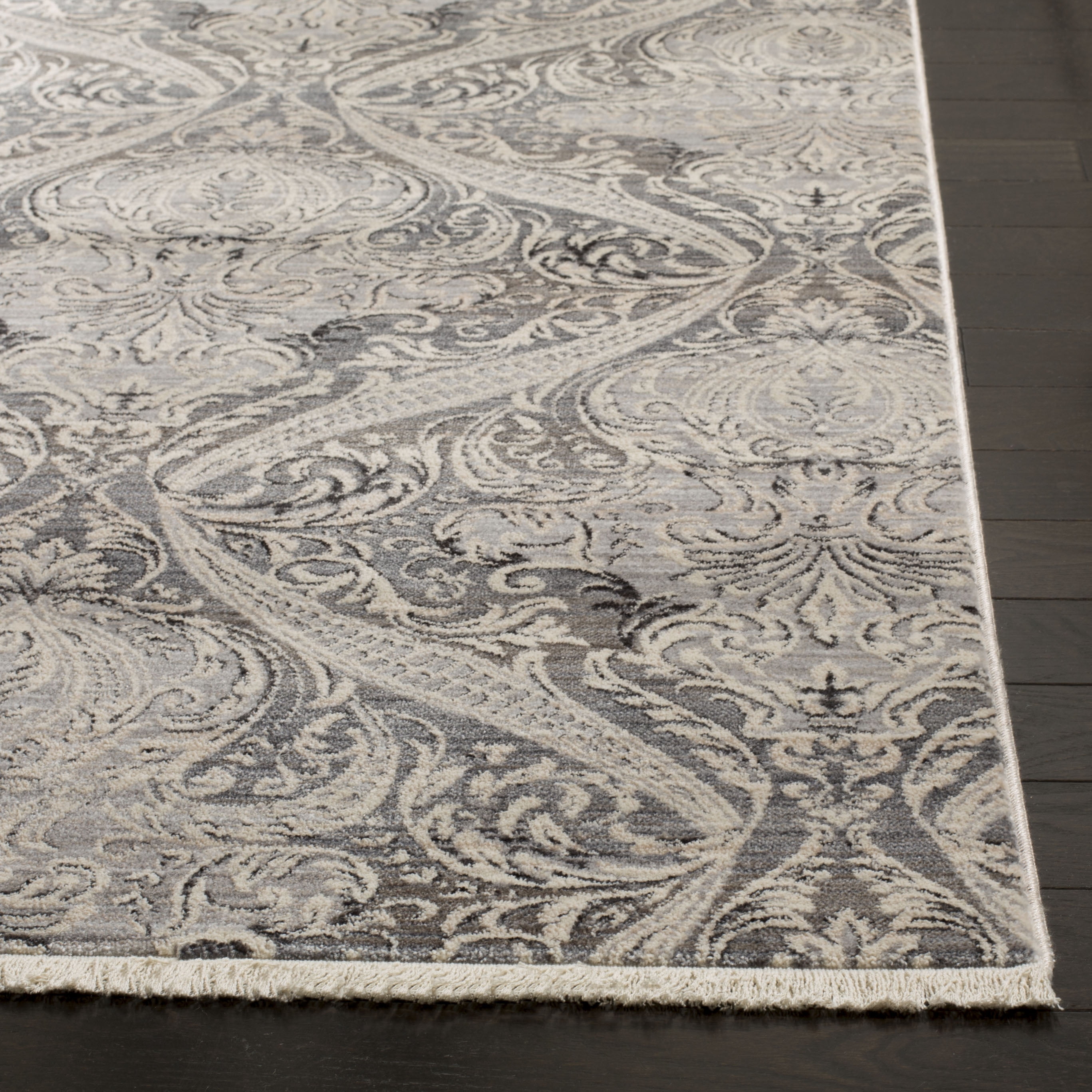 SAFAVIEH Vintage Persian Bear Geometric Polyester Area Rug, Grey/Charcoal, 6' x 9'