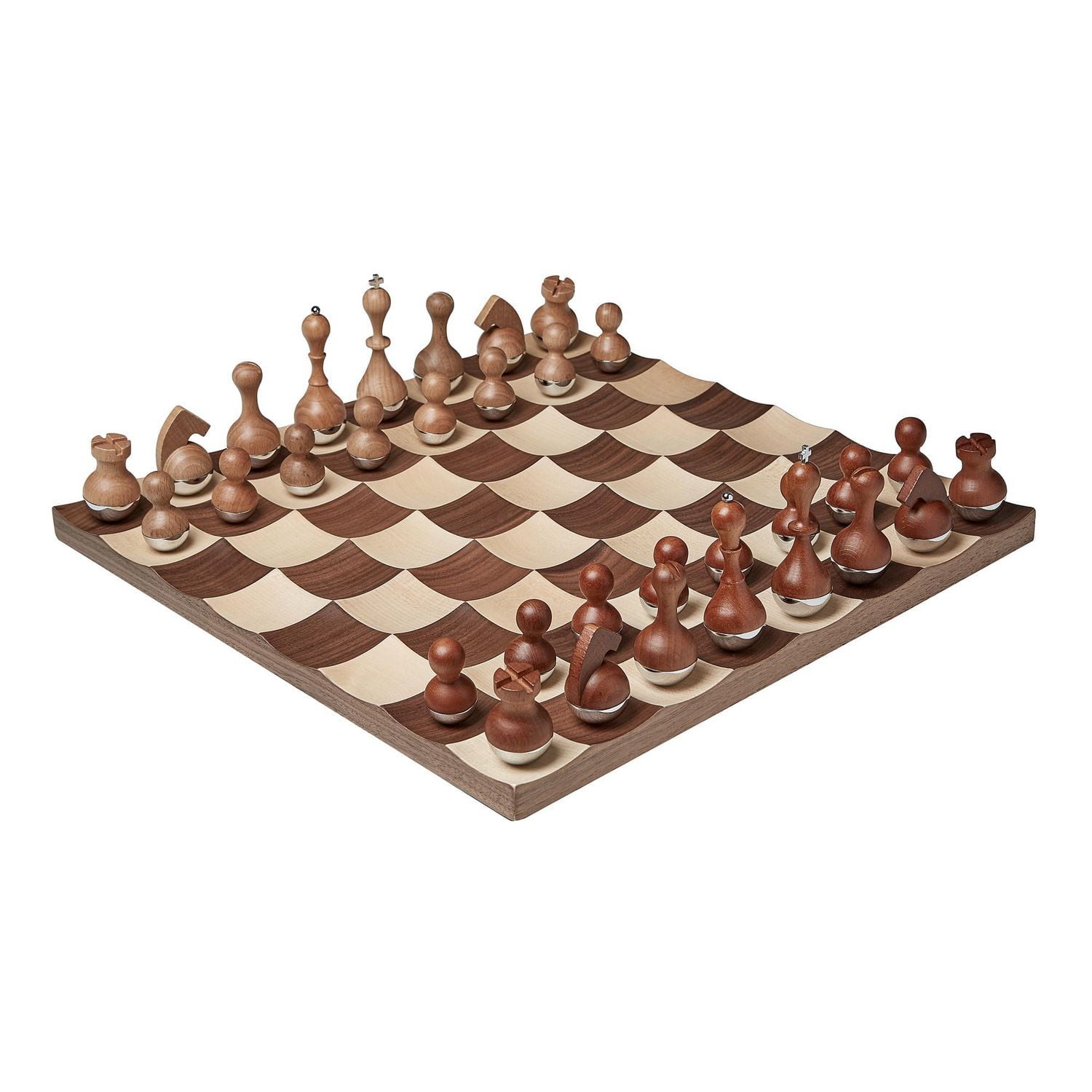 Umbra Wobble Chess. Jeu D'Échec Wobble. Avec Pions En Bois "Culbuto". Plateau En Bois. Dimension 38X38X3Cm.
