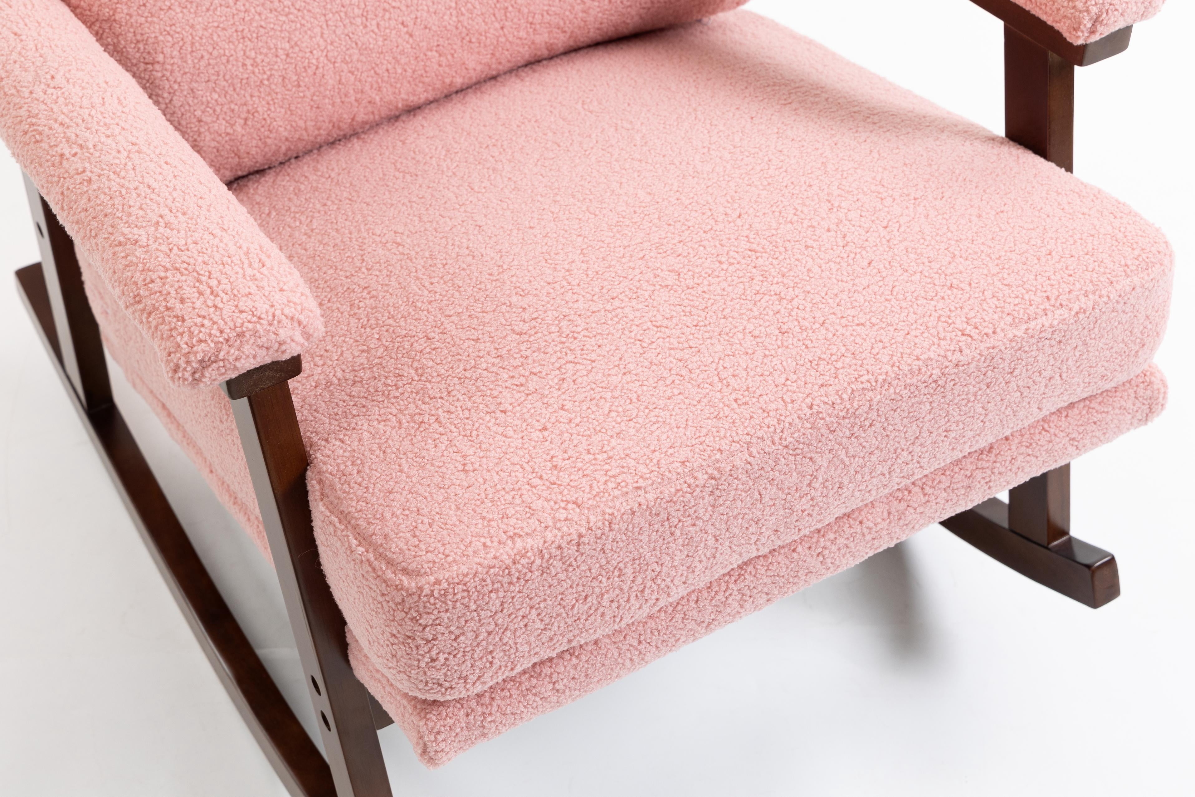 Paproos Rocking Chair, Paproos Velvet Upholstered Rocker Chair, Glider Rocker Accent Chair with Cushion, Rocking Chair for Nursery, Armchair Reading Chair for Living Room Bedroom, Pink