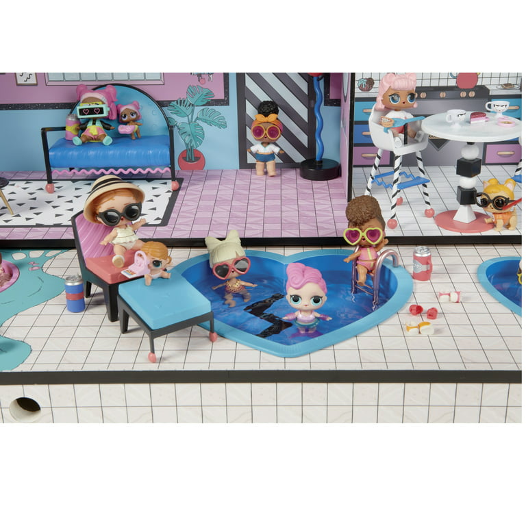 Lol Surprise OMG Maison de poupée en bois avec 85 surprises