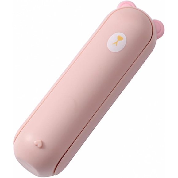 Queilt Travel Lint Roller Mini, Cute Bear Resuable Lint Rollers for Pet Hair Extra Sticky, Washable Cat Dog Hair Remover for Cloth, Car, Furniture