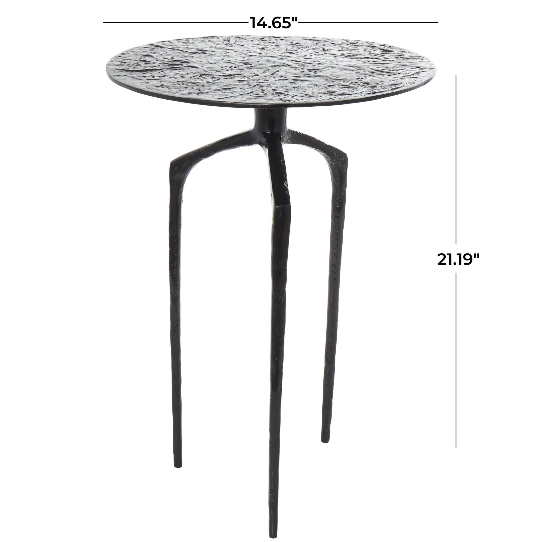 DecMode 15" x 22" Gray Aluminum Metal Slim Textured Geometric Accent Table, 1-Piece