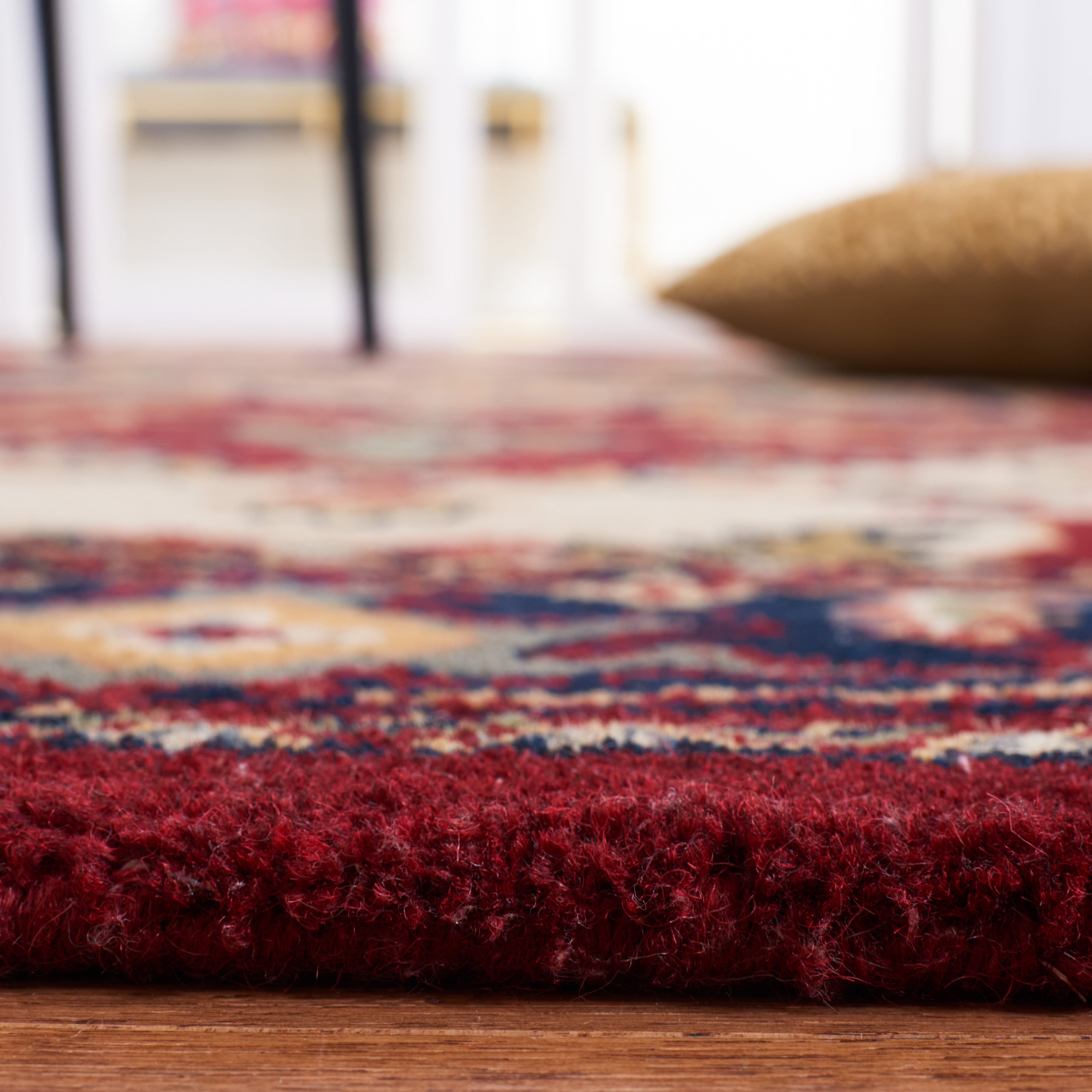 Safavieh Heritage York Oriental Wool Area Rug, Red, 8' x 10'