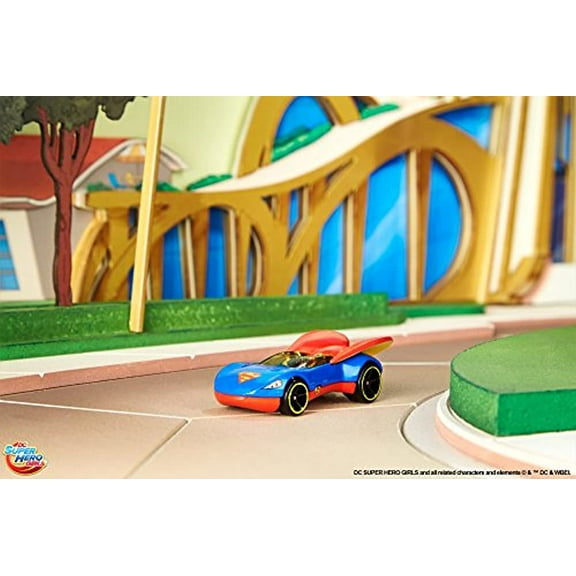 Hot Wheels DC Super Hero Girls Supergirl Vehicle