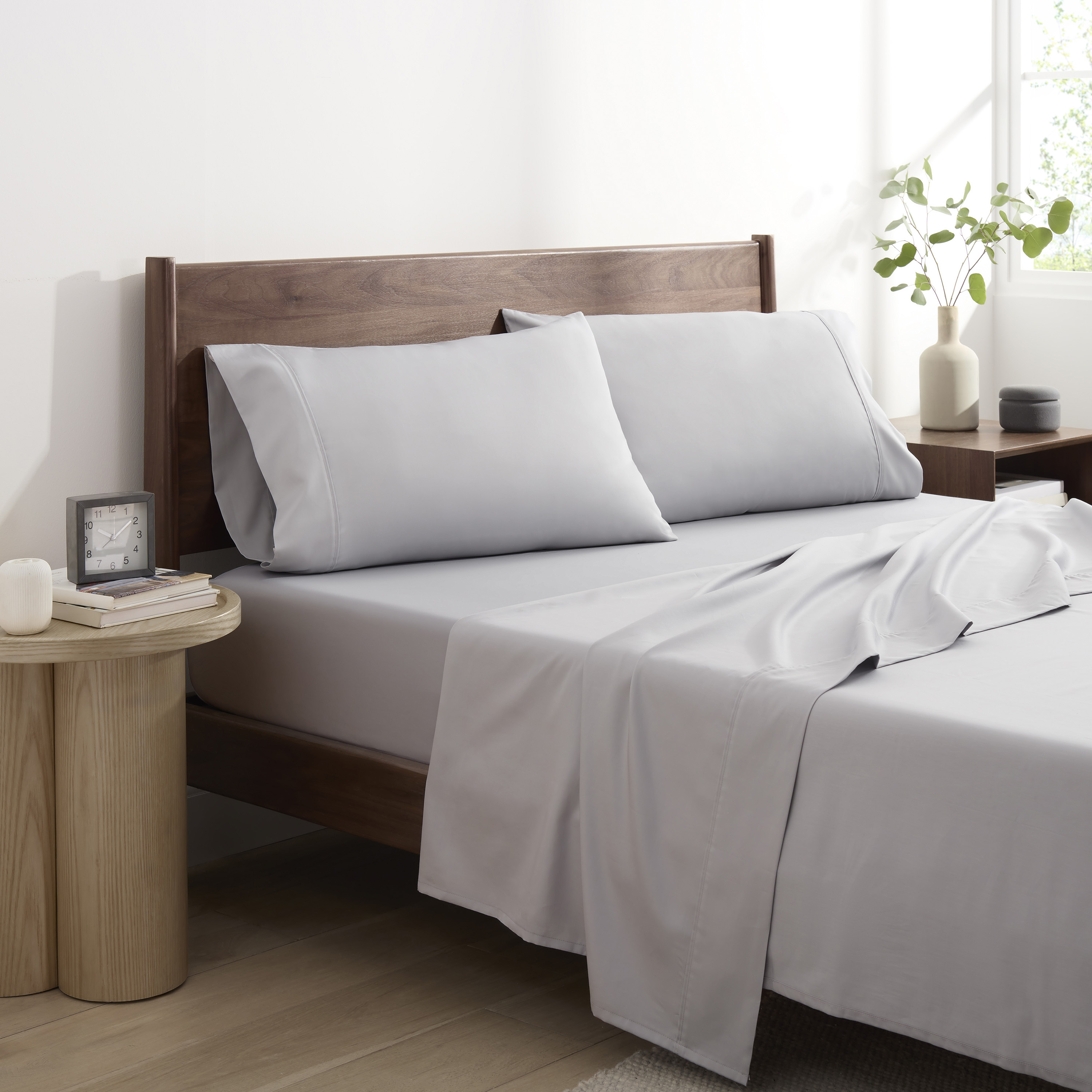 Martex Restore Bed Sheet Set – Soft, Cooling, Moisture-Wicking, Breathable and Gentle on Skin – Durable Fabric Designed for Everyday Comfort and Better Sleep – Queen Size Bedding – Grey - Thumbnail 3