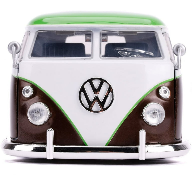 Guardians Galaxy 1963 Volkswagen Bus 1:24 Vehicle & Fig
