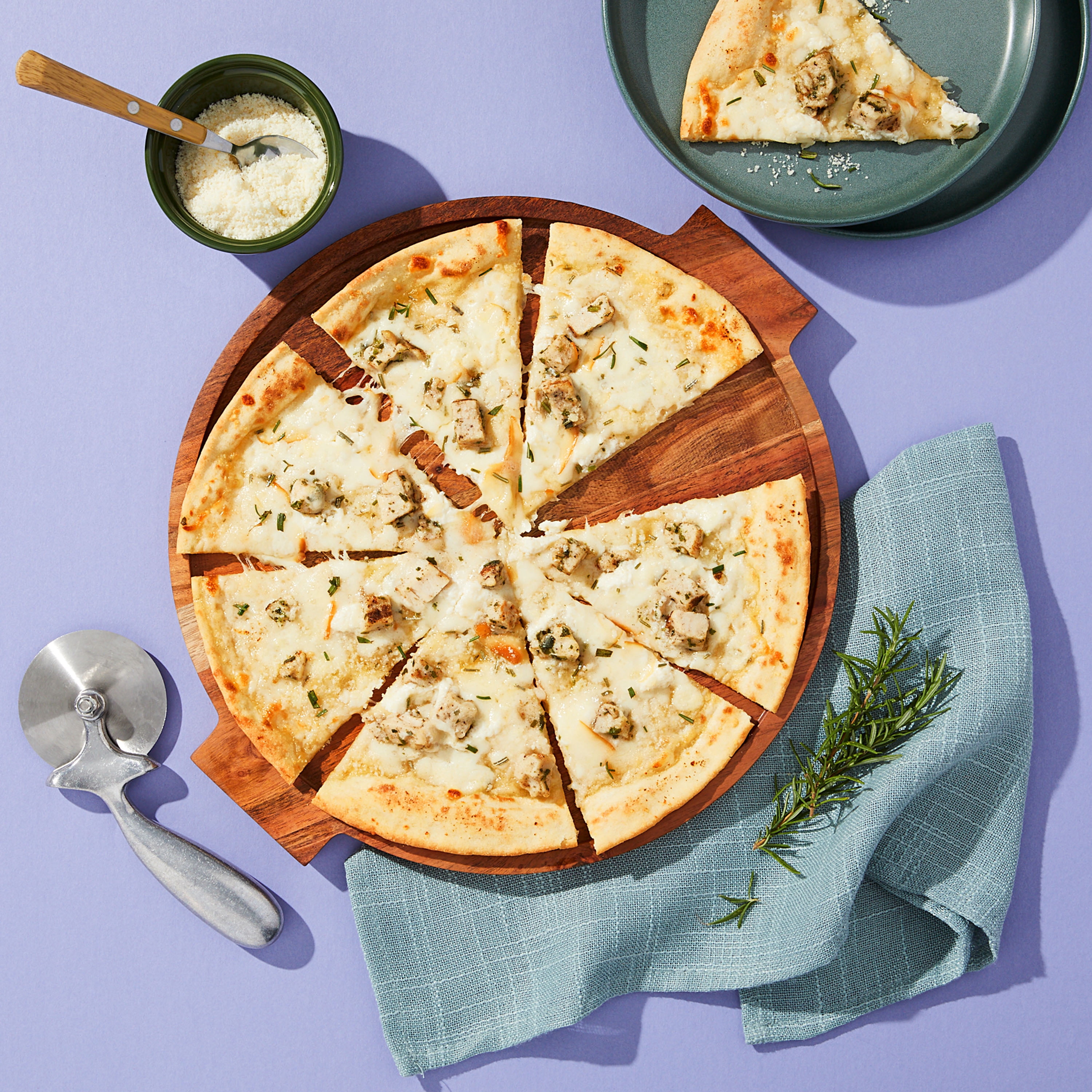bettergoods Wood-Fired Ultra-Thin Roasted Garlic and Rosemary Chicken Pizza, 15.6 oz (Frozen)