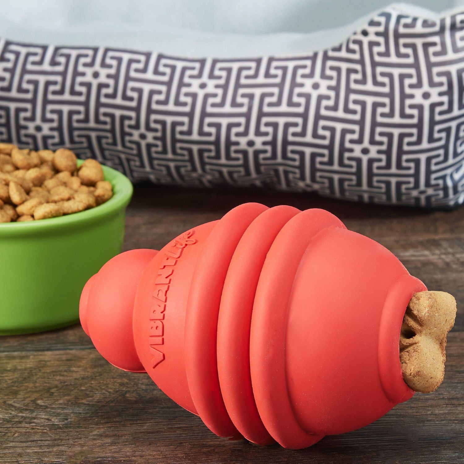 VIBRANT LIFE LARGE/MEDIUM/SMALL RED TREAT DISPENSER, For Dogs/30 kg+ / 15-30 kg / 3-15 kg