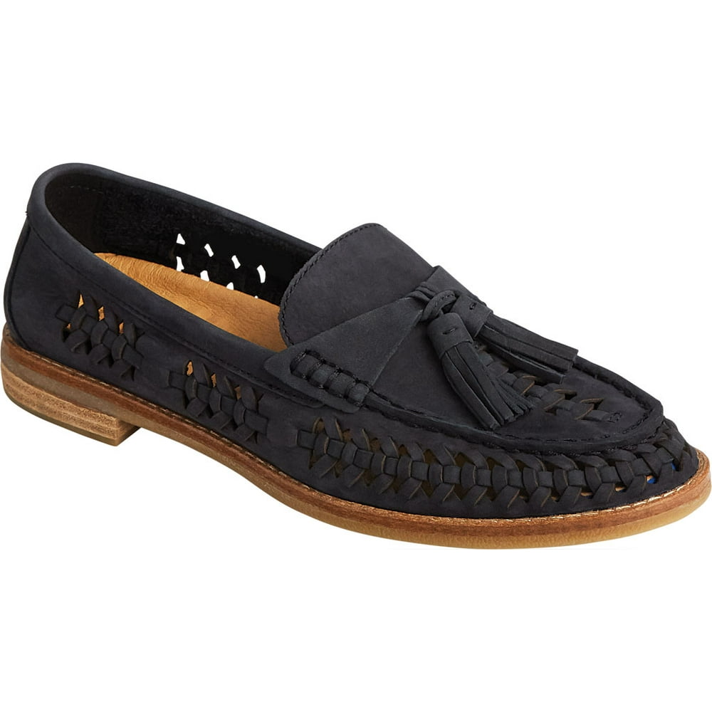 are sperrys made of leather