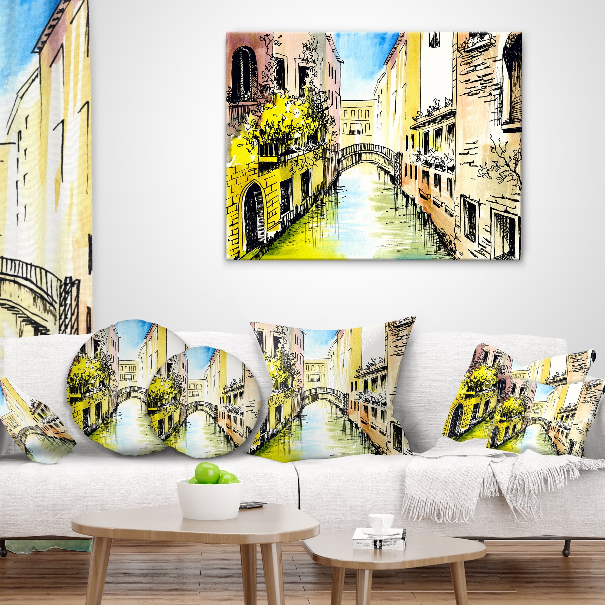 Designart Canal in Venice - Cityscape Throw Pillow - 18x18