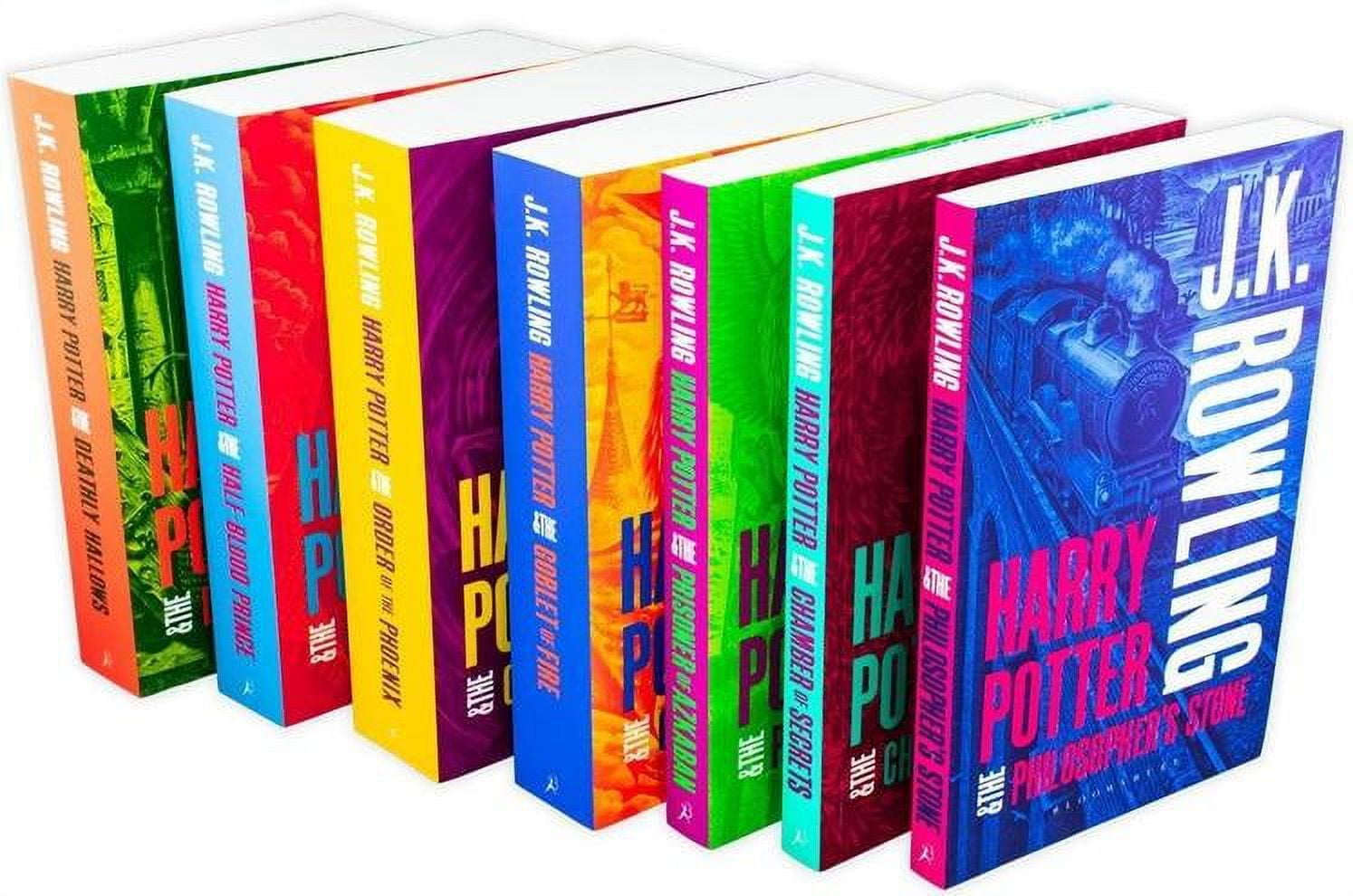 This Harry Potter box set doesn't fit all of the books if any of them have  actually been read or taken out : r/mildlyinfuriating