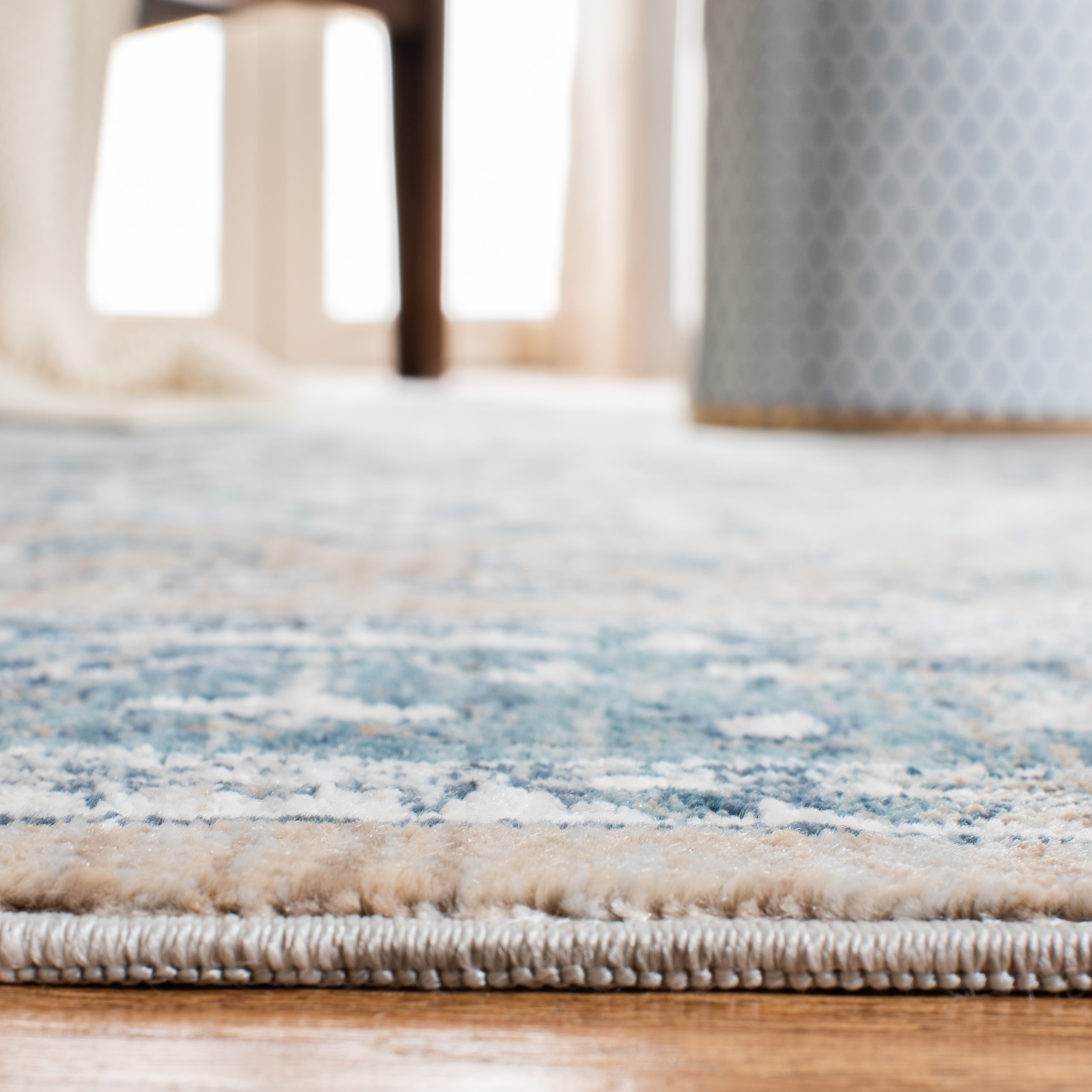 SAFAVIEH Victoria Lorraine Floral Bordered Area Rug, 12' x 16', Blue/Grey