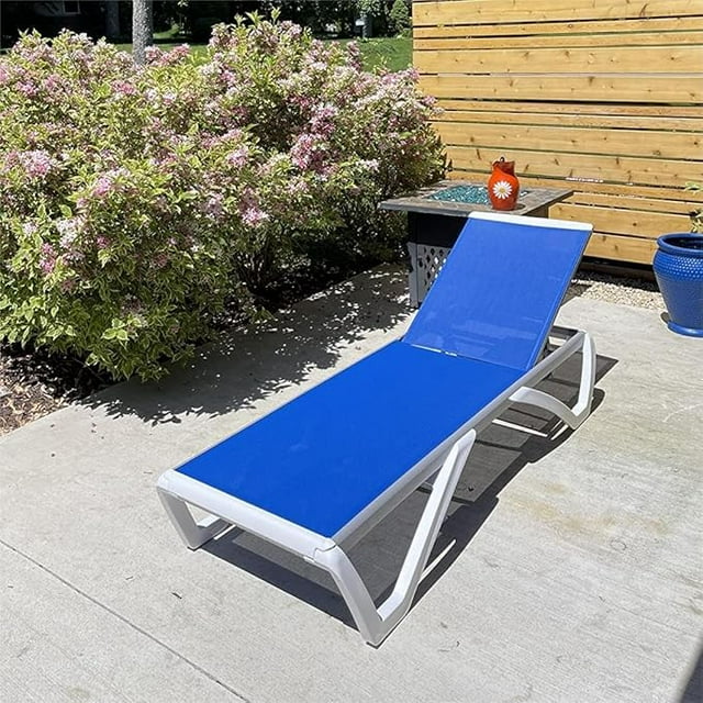 Domi Outdoor Living Aluminum Chaise Lounge Chair with Adjustable Backrest, All-Weather Textilene, and Side Table for Pool, Deck, Lawn, Backyard (1 Blue Chair)