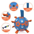 thumbnail image 4 of Pelota de fútbol para perros QDAN para perros medianos y grandes, azul y naranja, 4 of 7