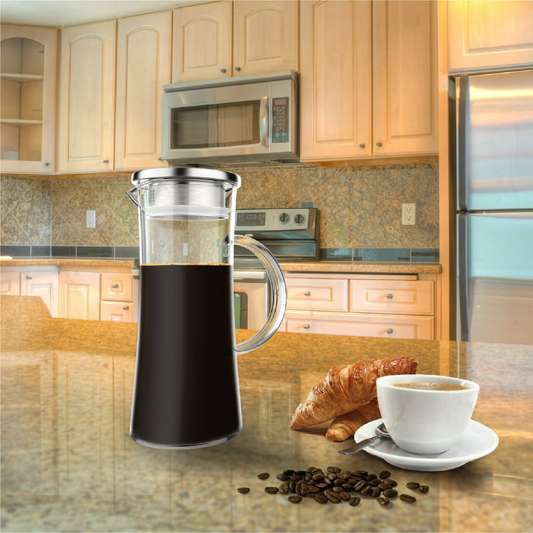 Mr. Coffee 62oz Heat Resisitant Borosilicate Glass Pitcher with Strainer Lid