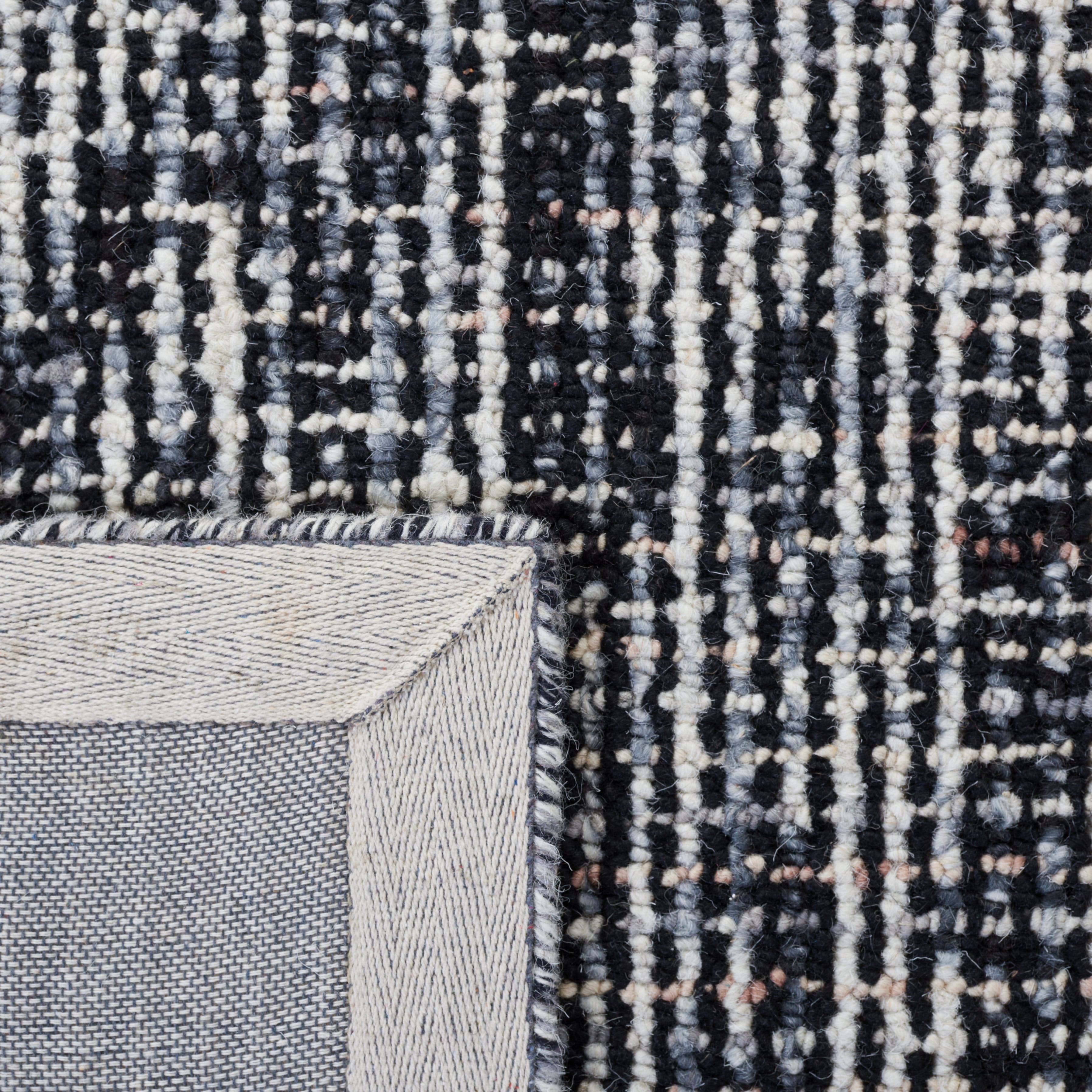 Safavieh Abstract Delia Distressed Wool Area Rug, Black/Gray, 3' x 5'