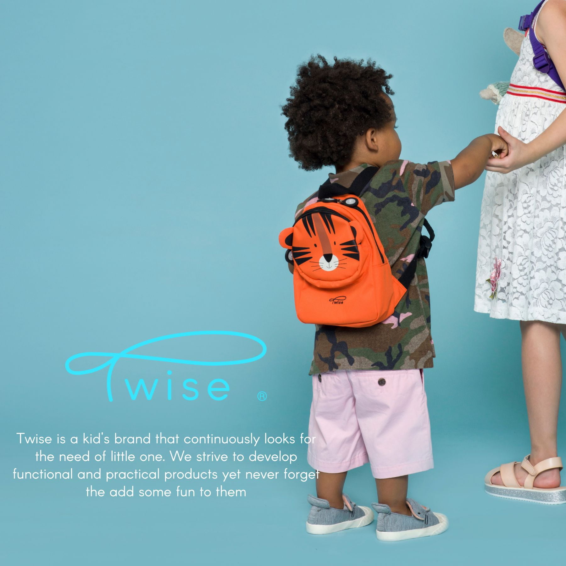 Twise Tots Toddlers Light Weight 9" First Backpack, Unicorn