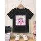 thumbnail image 1 of Camiseta de verano suave y cómoda para niñas con estampado de conejito lindo - Top de punto de manga corta gris claro, adorable diseño de conejo con flores y fondo a cuadros, 1 of 8