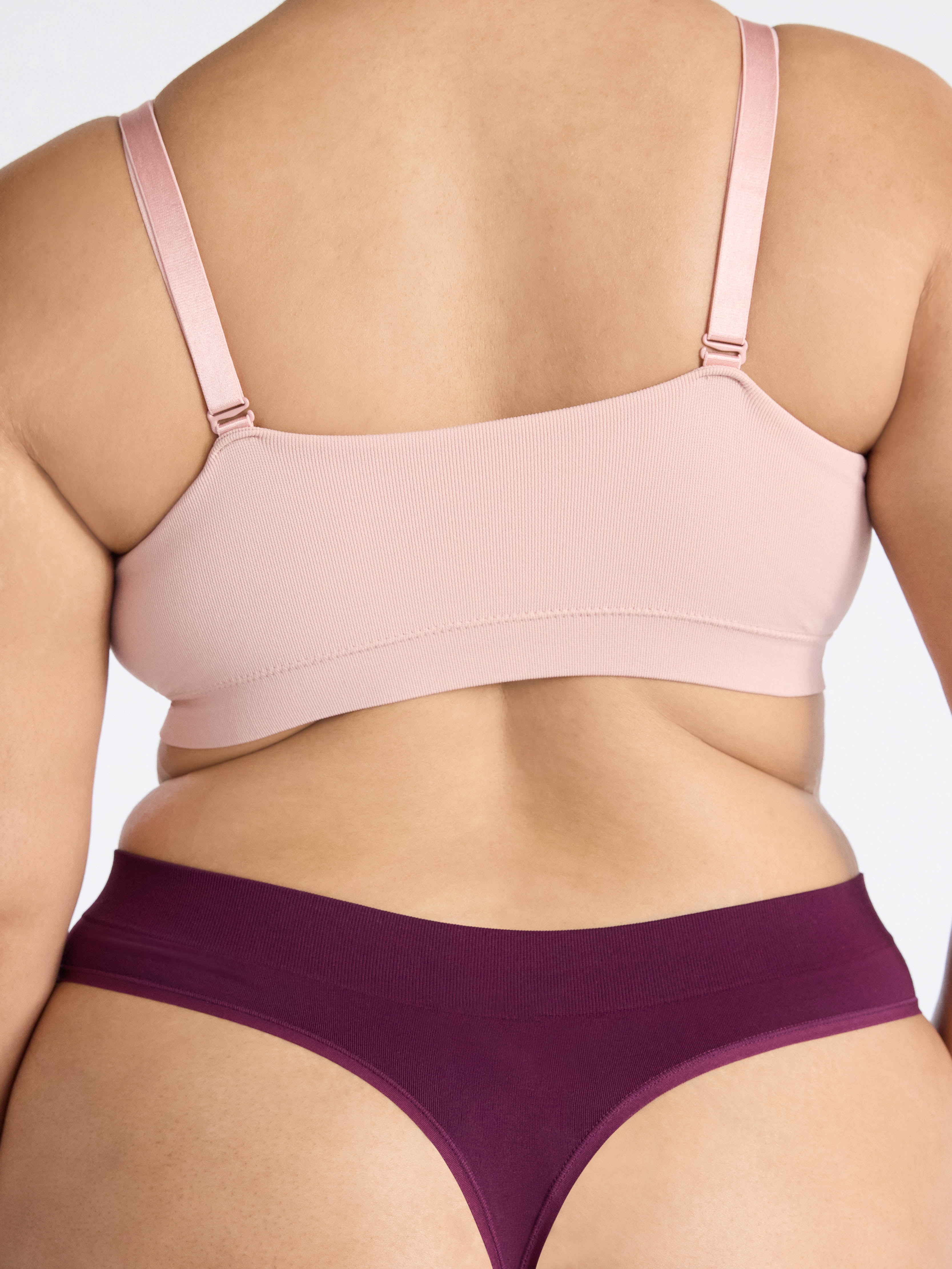 Joyspun Women's Plus Seamless Thong Panties, 3-Pack, Sizes 1X-5X
