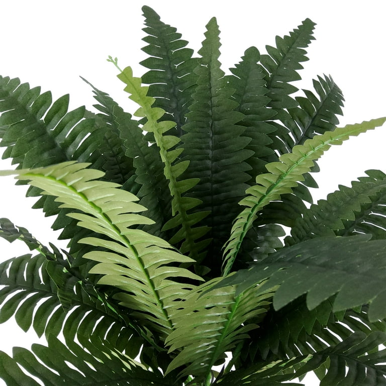Mainstays 21in Indoor Artificial Plant, Fern Bush, Green Color. Indoor Use. Not in Pot.