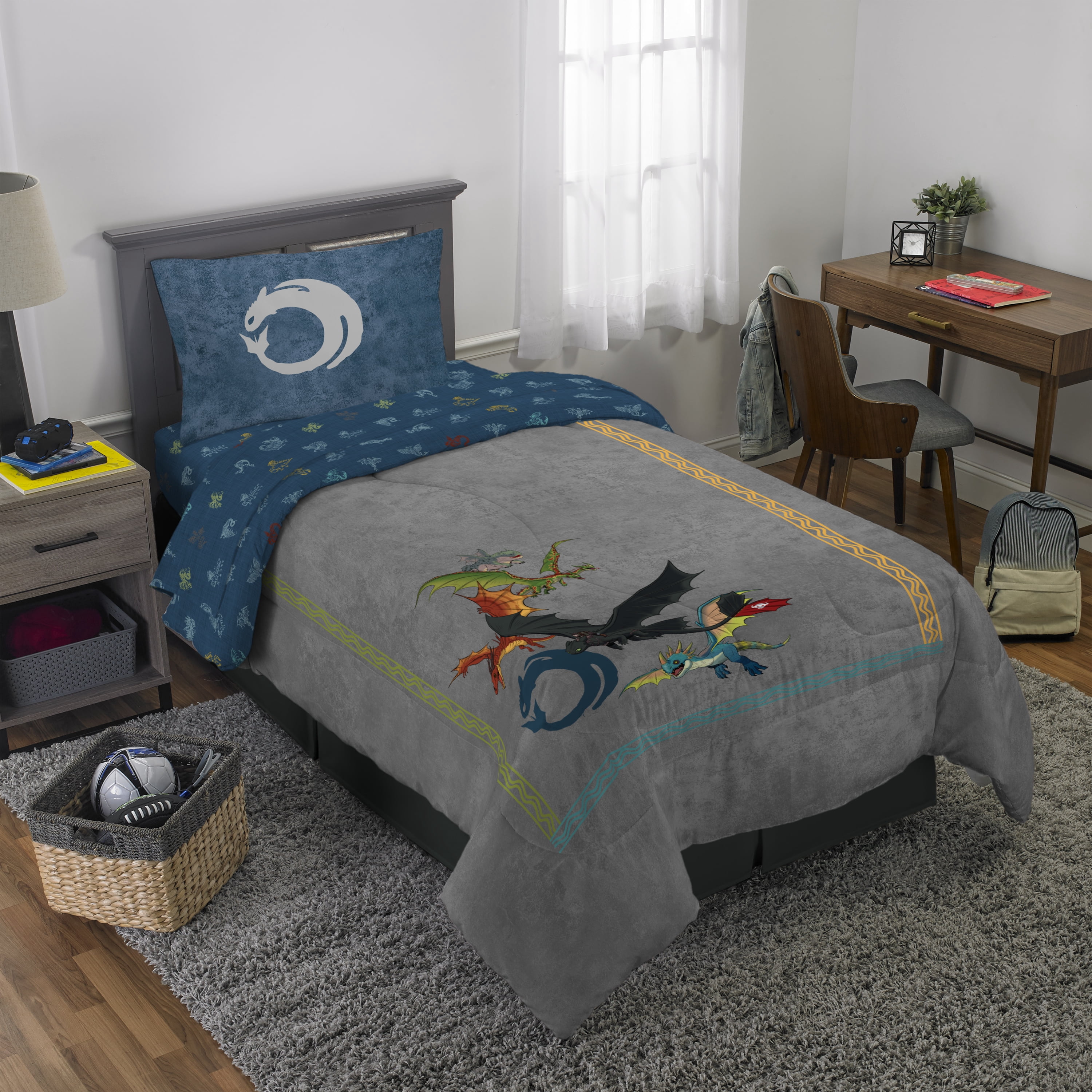 How to Train Your Dragon Kids Twin Bed in a Bag, 4-Piece Bedding Set, Comforter and Sheets